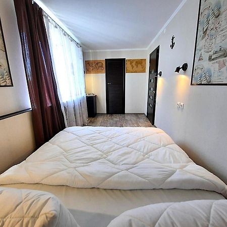 Sea Style: Alex Apartments with 24/7 Self Check-In Poltava Exterior photo