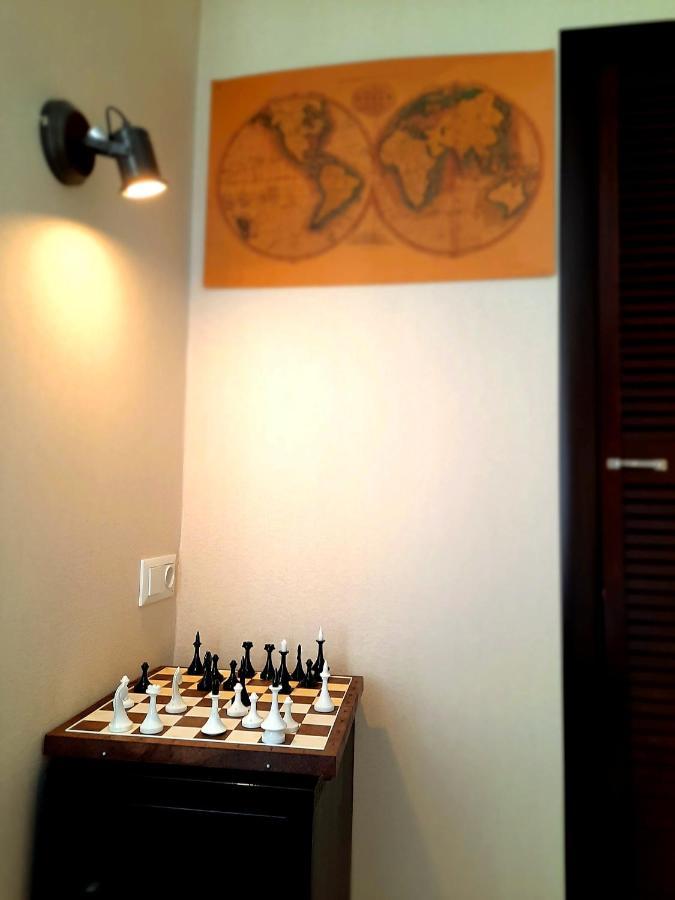 Sea Style: Alex Apartments with 24/7 Self Check-In Poltava Room photo